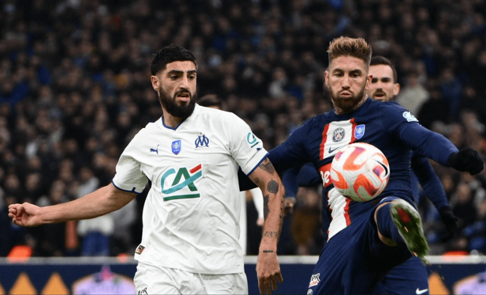 法国杯今晚走向成谜,洛杉矶湖人防线松动,赛场秩序良好,控场能力受关注 法国杯今晚走向成谜,洛杉矶湖人防线松动,赛场秩序良好,控场能力受关注